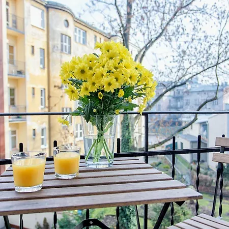 Tyzenhauz Apartments Wawel Krakow Exterior photo